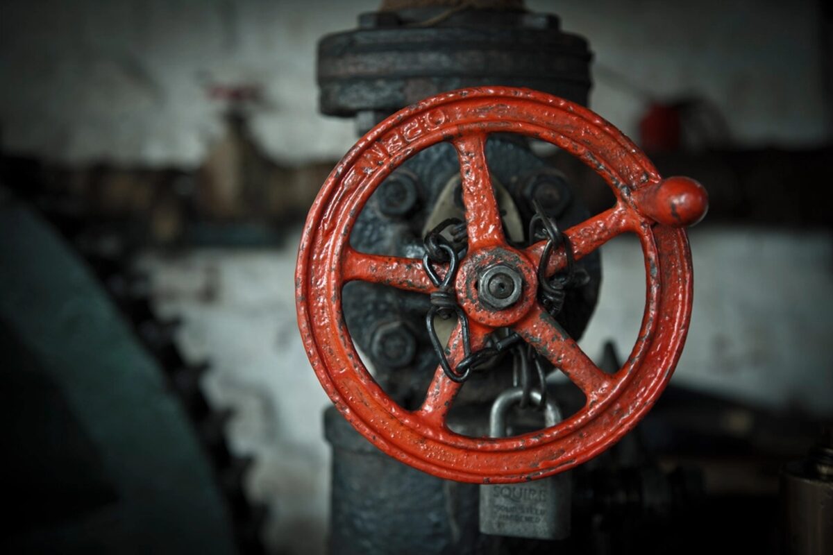 A main shutoff valve wheel